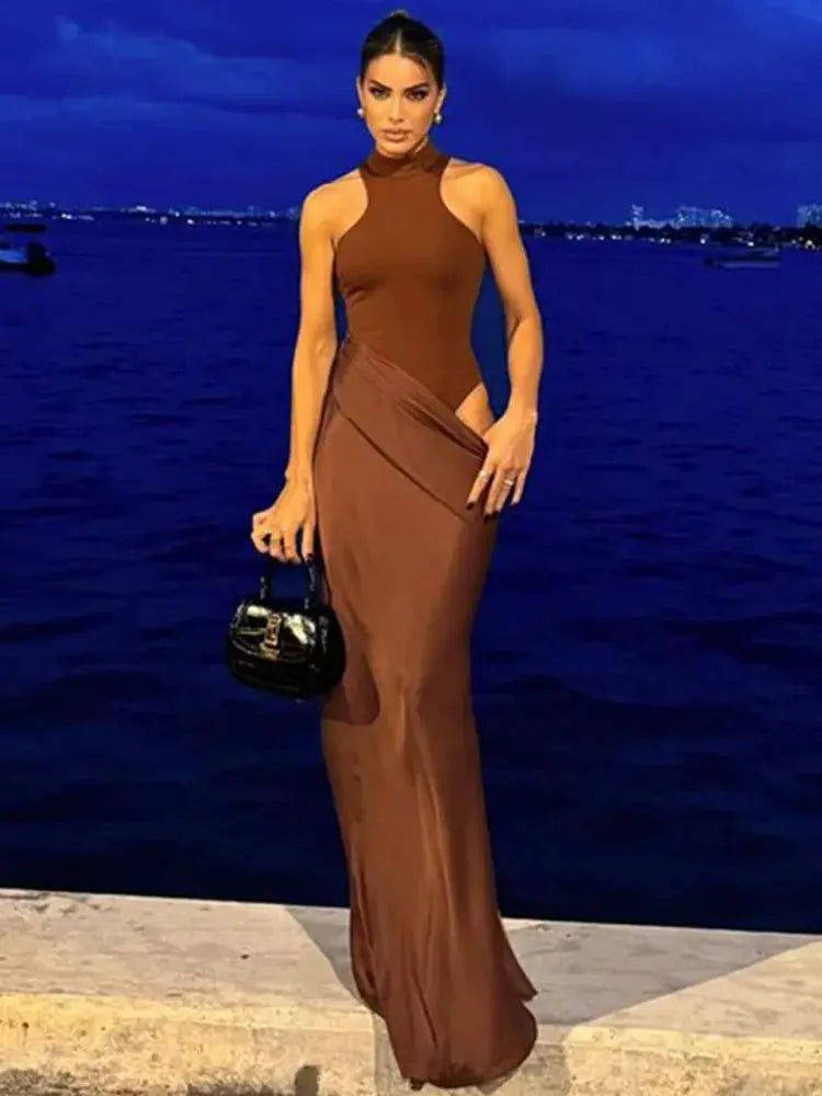 Robe Longue Sculptante