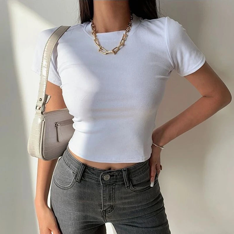 T-shirt court slim à col rond