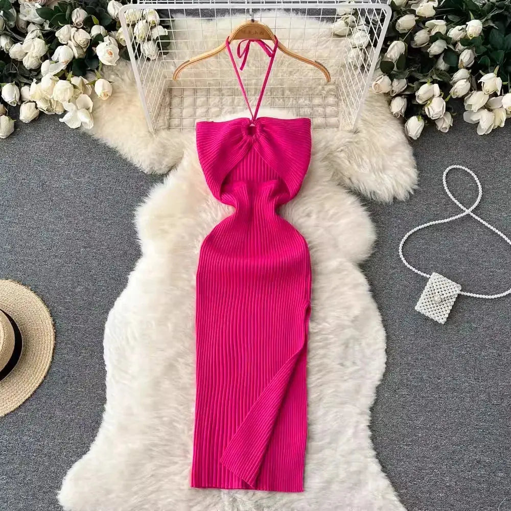 Robe à encolure en biais