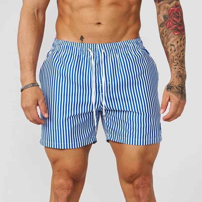 Short à rayures